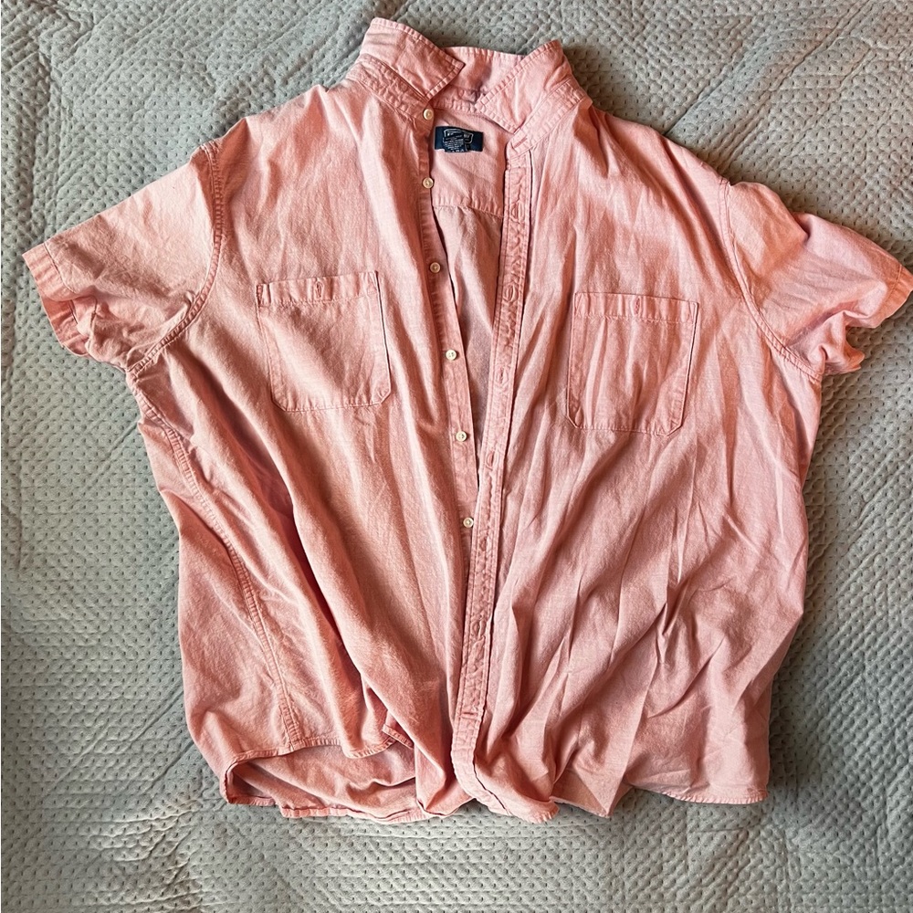 Distressed short sleeve button up